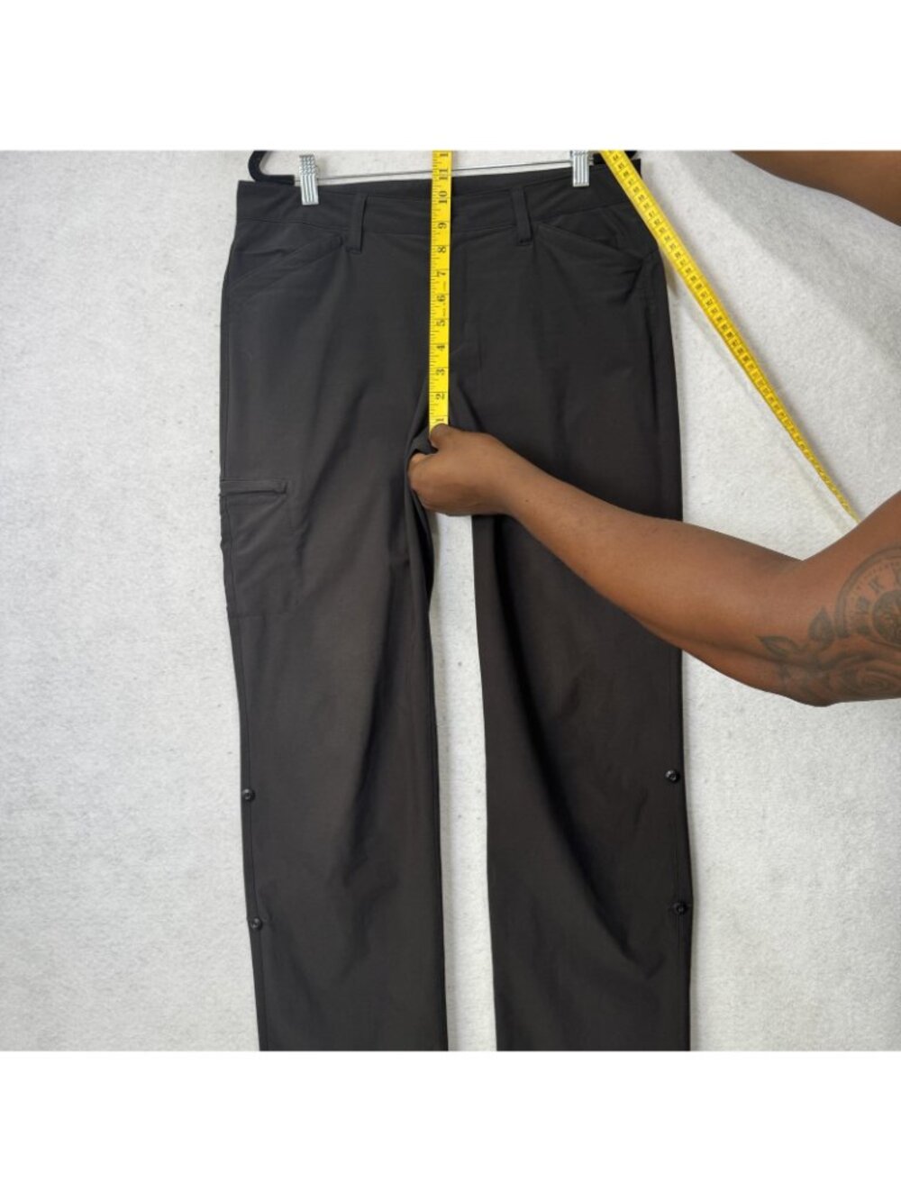 Eddie Bauer Pants Womens 10 Black Microfiber Cargo Convertible Stretch Travel - Picture 4 of 10